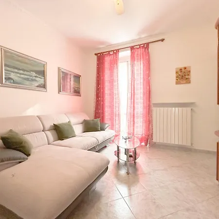 Ikea E Metro 7 Min - Con Free Wifi * Genua