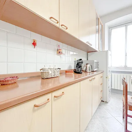Apartman Ikea E Metro 7 Min - Con Free Wifi Genova