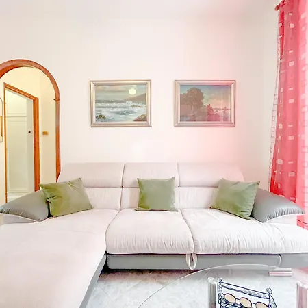Apartman Ikea E Metro 7 Min - Con Free Wifi